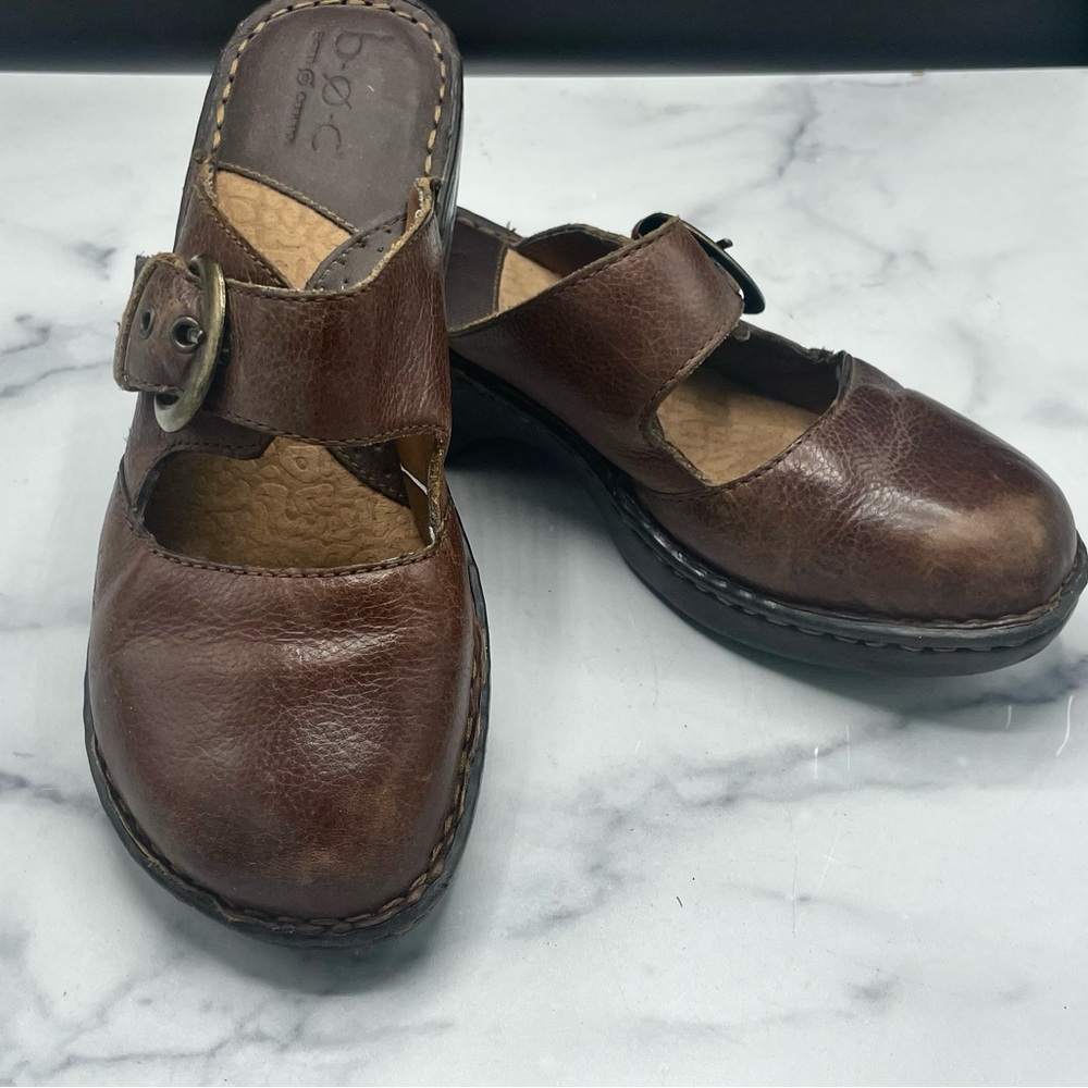 Born Concept Leather Slip-On Clogs Size 8
